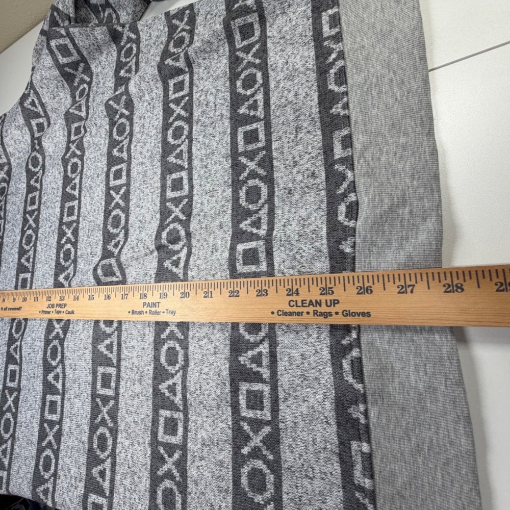 PlayStation Sweatshirt Mens XL Gray Holiday Fair Isle Gamer Pullover - Picture 9 of 9
